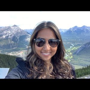 Meet your Posher, Zahra